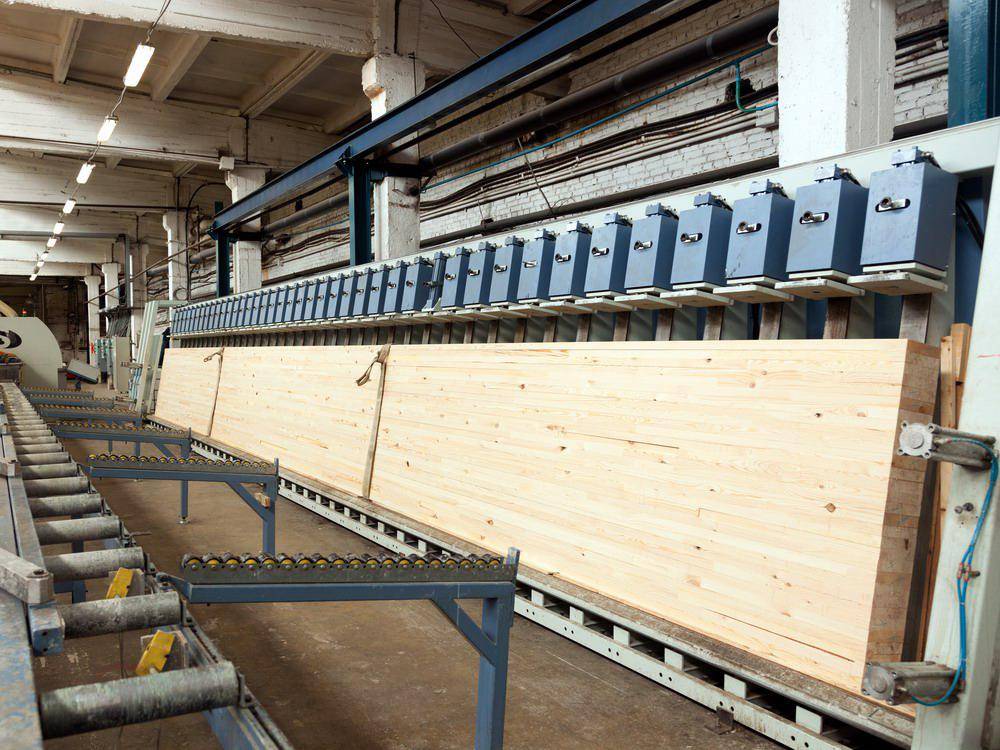 Производство клееного бруса как бизнес: оборудование, технология изготовления