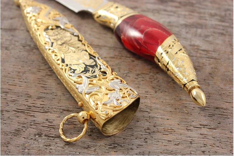Величие "по-королевски": самый дорогой нож для настоящего ценителя :: businessman.ru