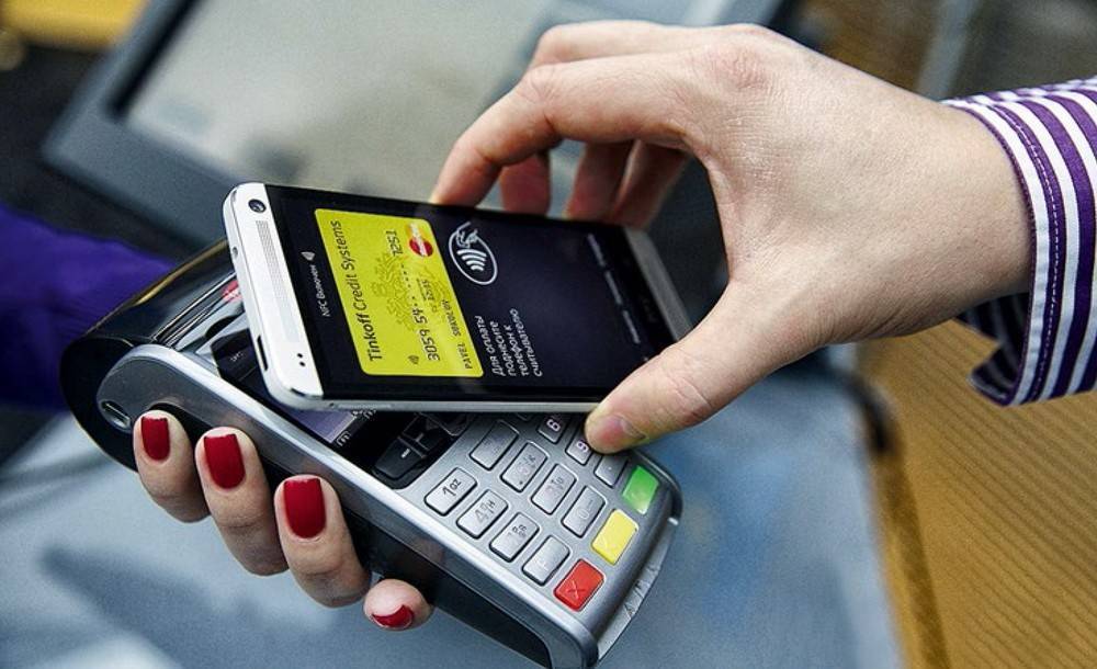 Как расплачиваться телефоном андроид в магазине - бесконтактные платежи