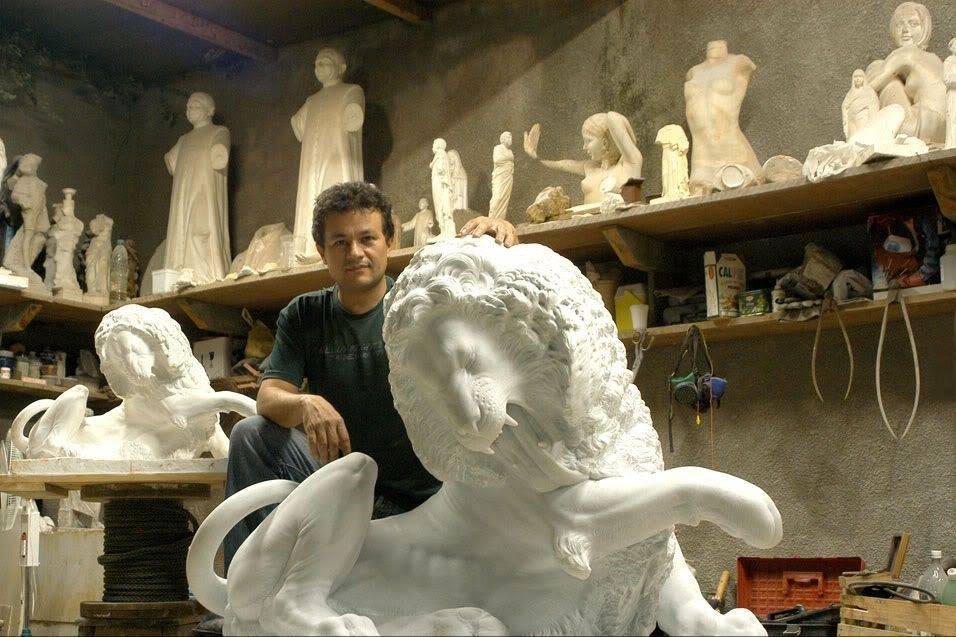 16 нетривиальных скульптур, которые впечатлят и смыслом, и внешним видом
