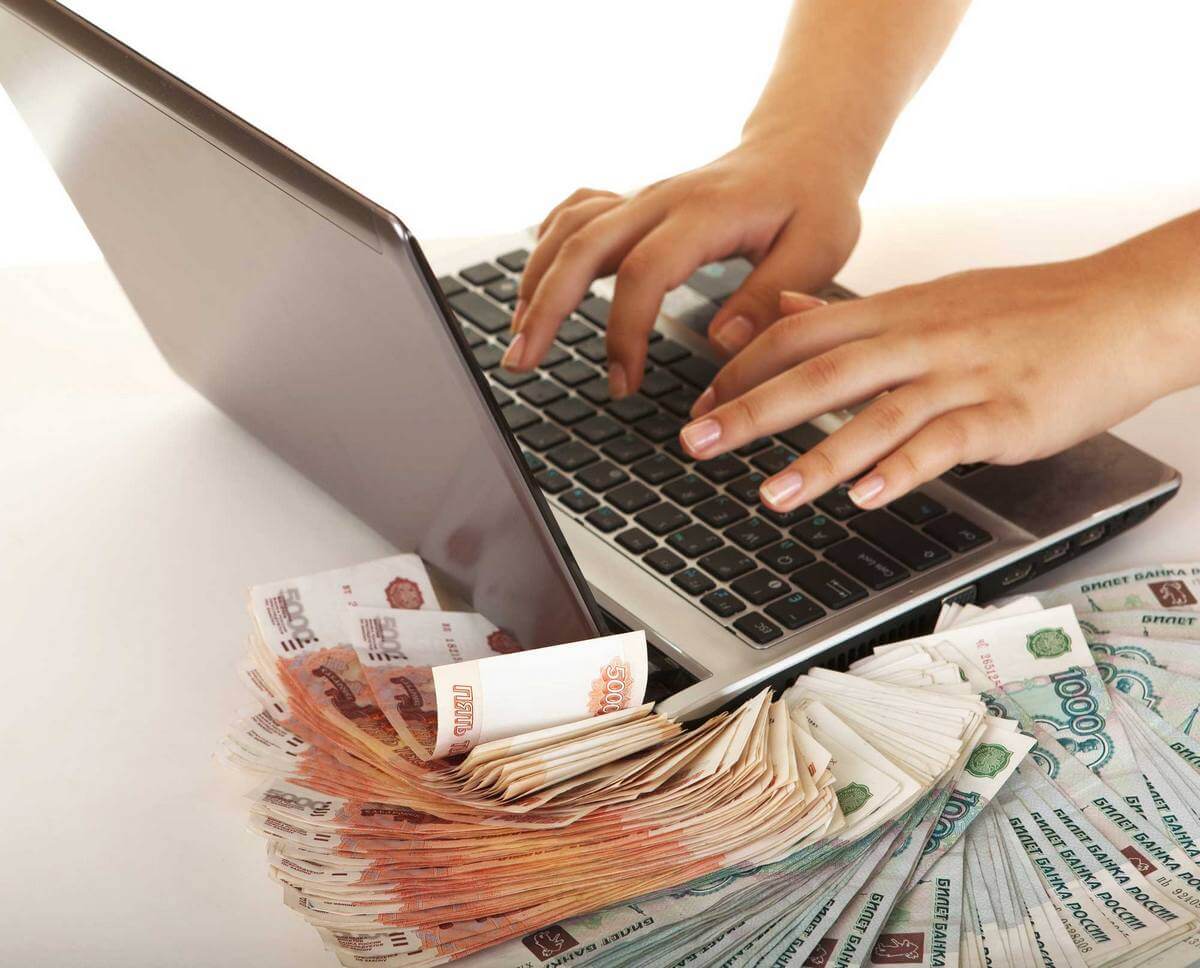 Как заработать в интернете с вложениями денег: топ-10 популярных способов