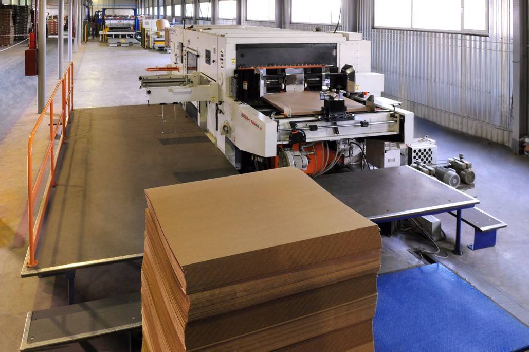 Оборудование для производства картона: гофрированный картон из макулатуры | бизнес и оборудование