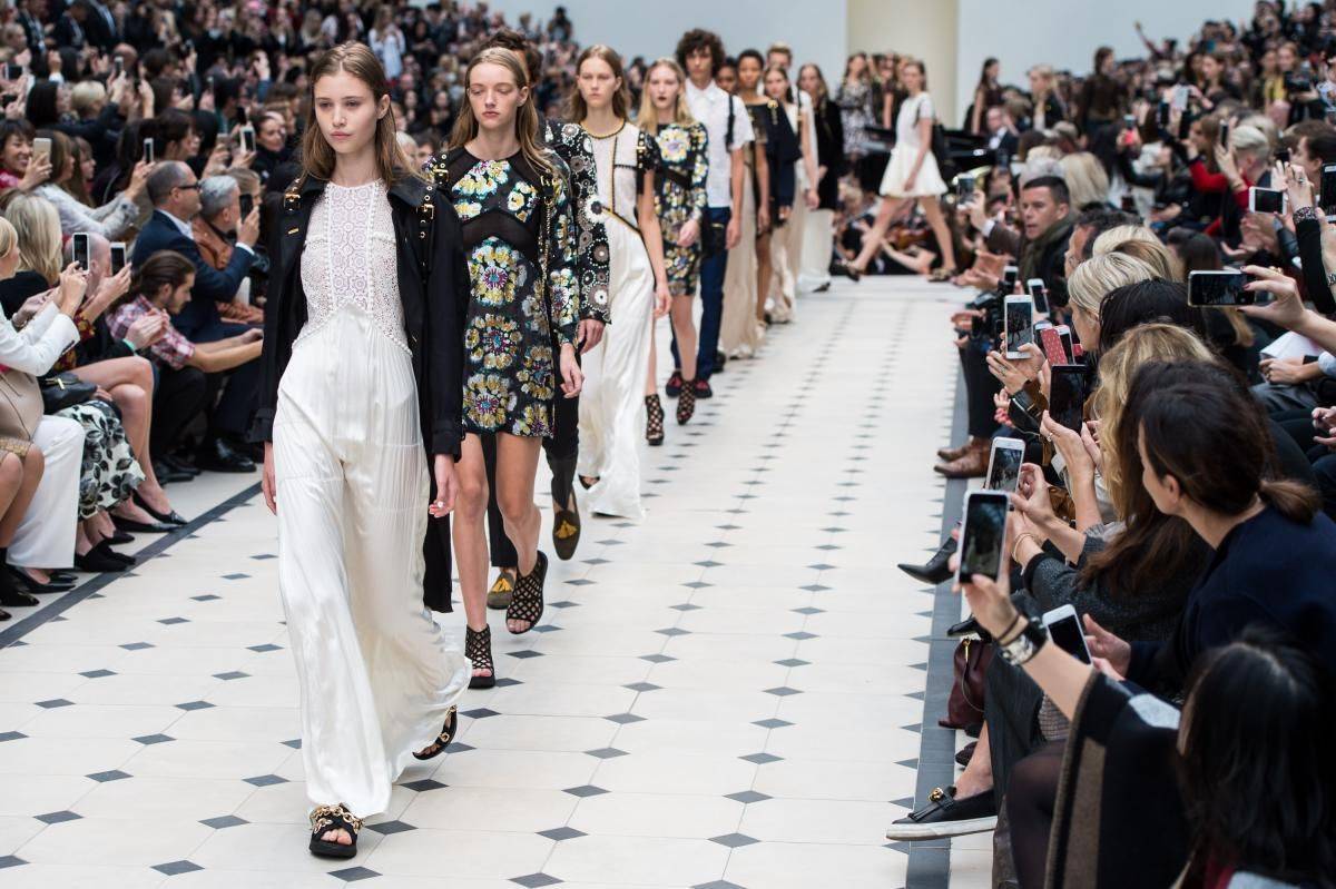 Мода – это моя жизнь! или как сделать карьеру в fashion-индустриикоролева свиданий