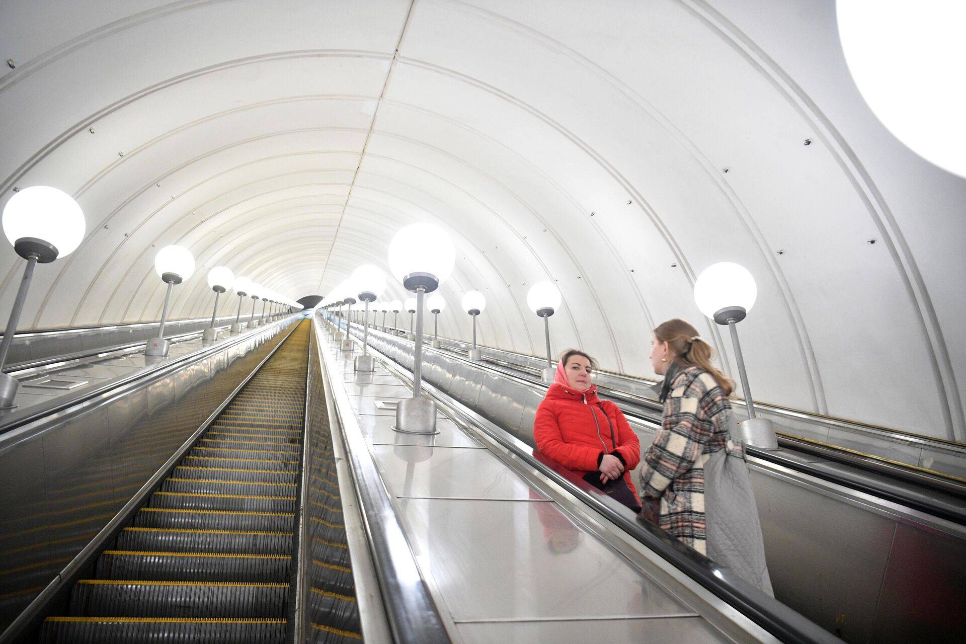 Топ самых глубоких метро в мире