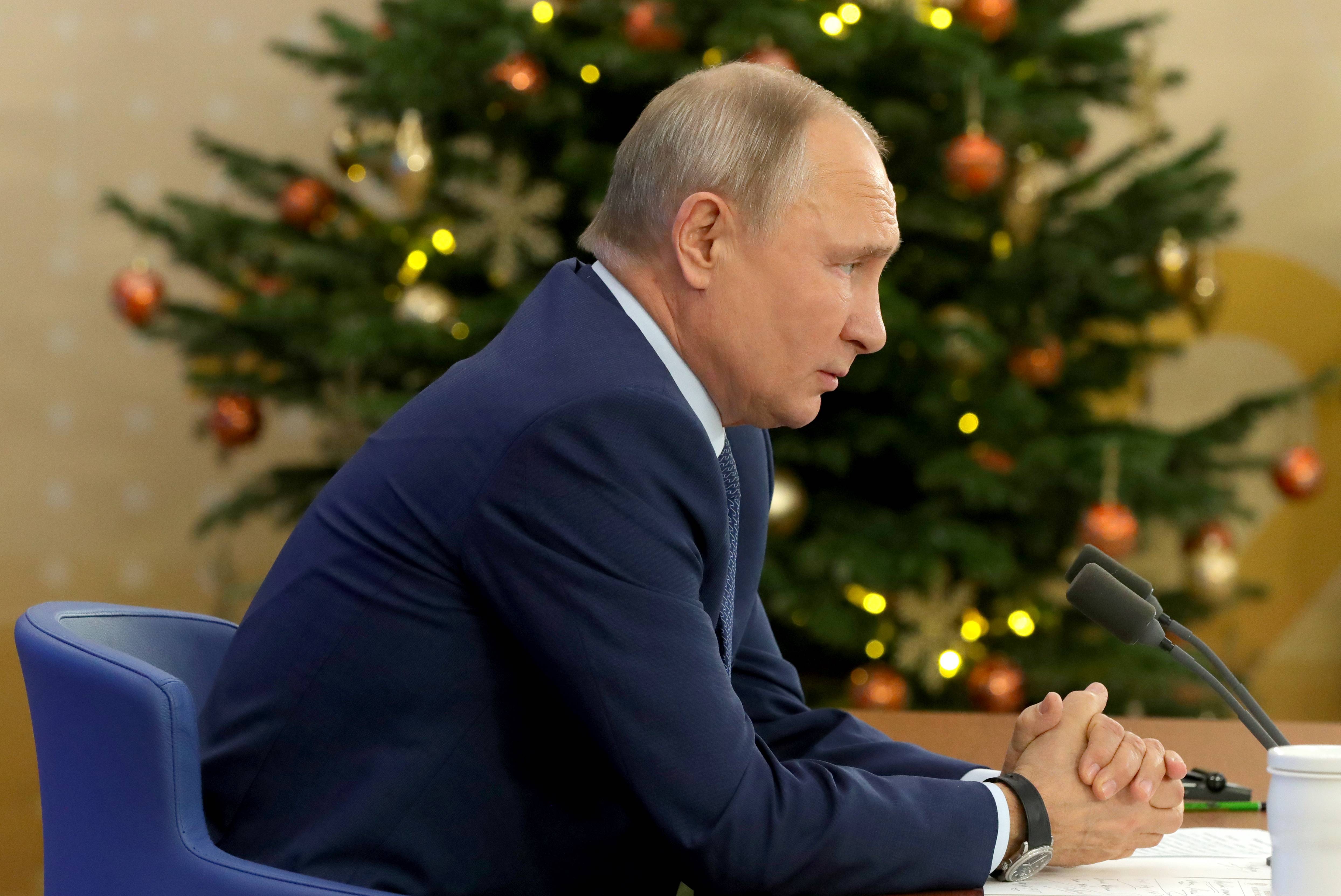 Президент задорнов: почему в 1991 году россию с новым годом поздравлял не ельцин?