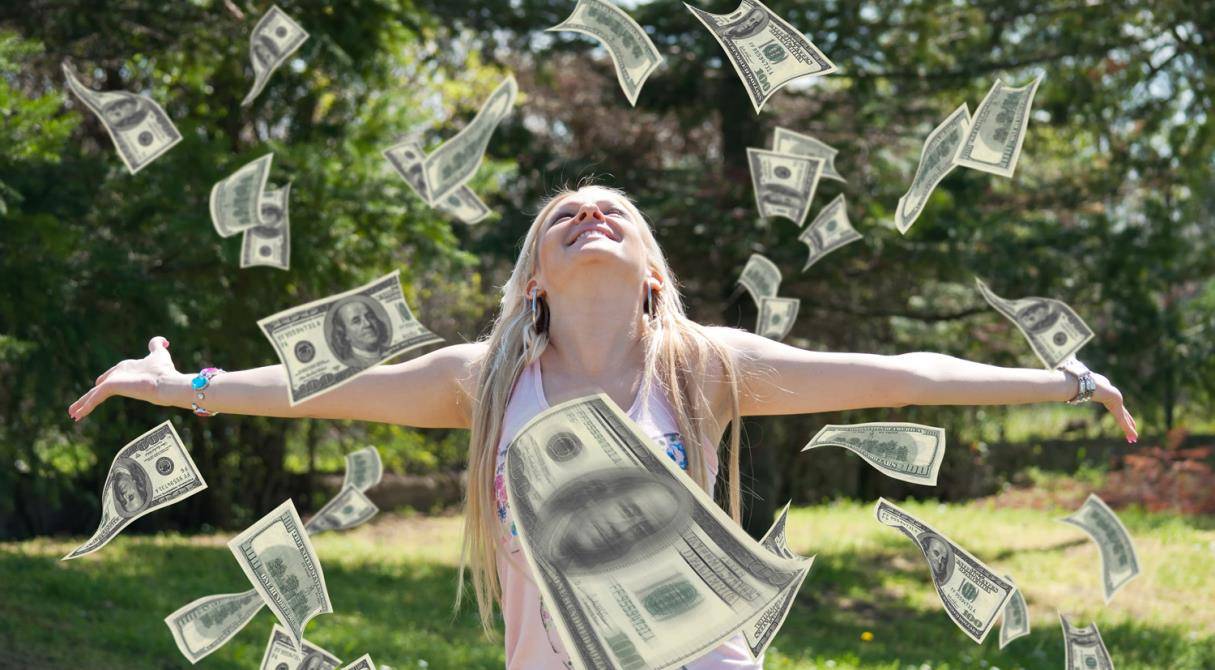 Могут ли деньги сделать человека счастливым?